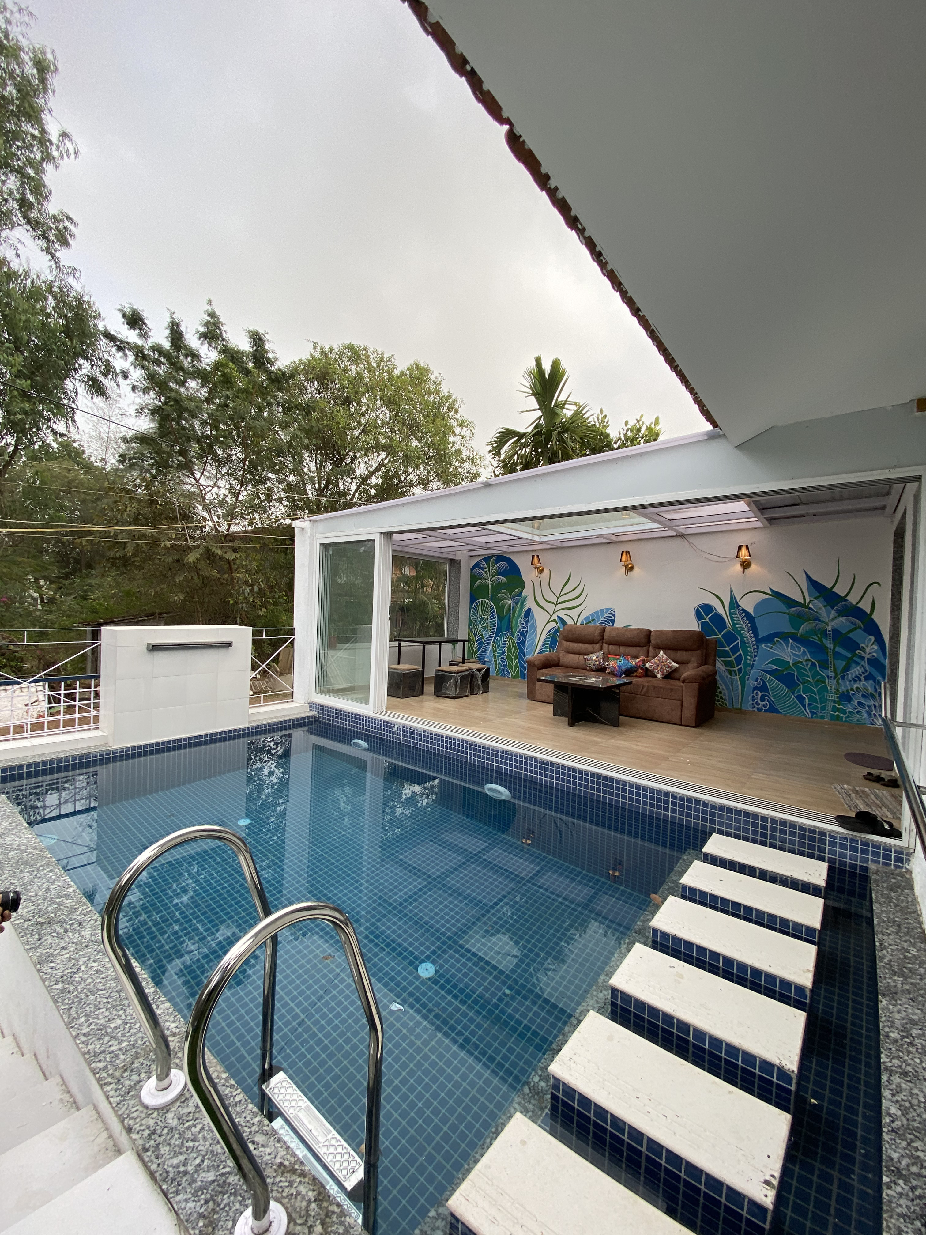 Chill-Out Zone & Pool Area